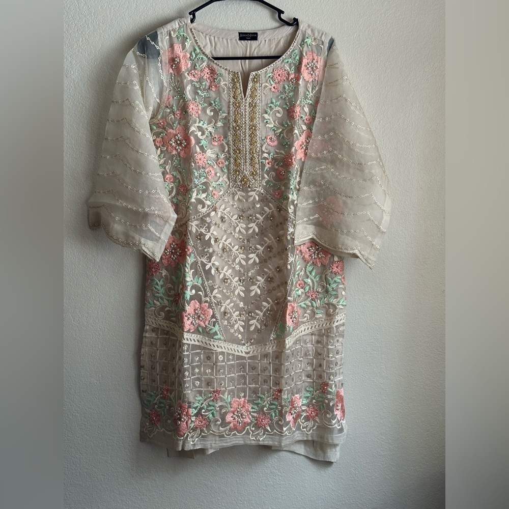 pakistani indian designer clothes by Agha Noor